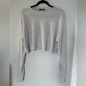 Brandy Melville Light Gray Crew Neck Sweater